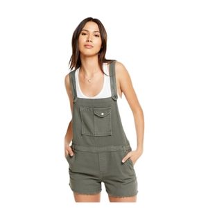 NWT Chaser overall shorts size Medium